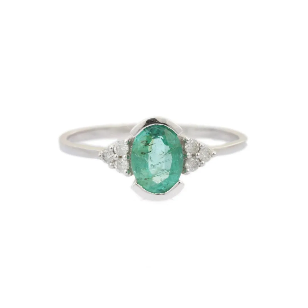 14K White Gold Emerald Ring