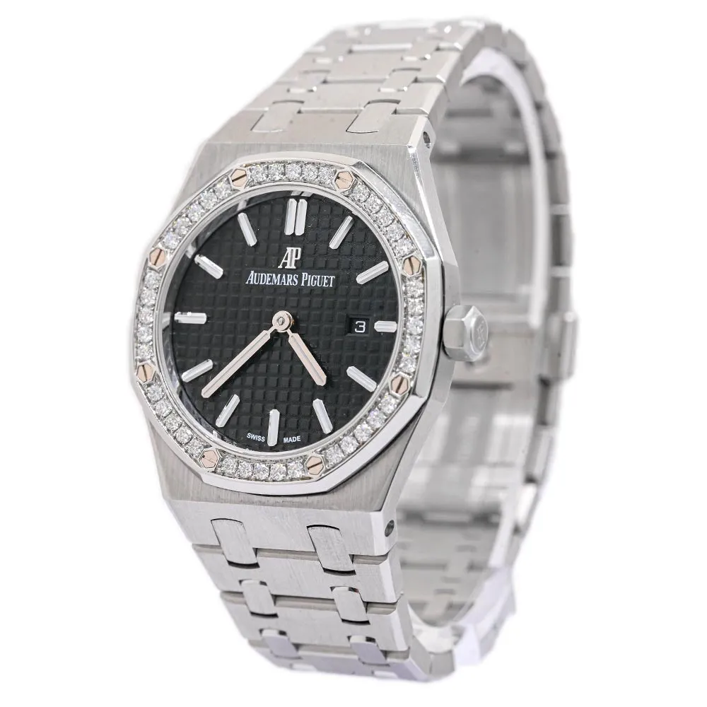 Audemars Piguet Ladies Royal Oak Stainless Steel 33mm Black Stick Dial Watch Reference #: 67650ST.OO.1261ST.01