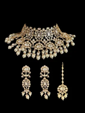 BR312 Bridal choker with earrings tika in pearls ( SHIPS IN 4 WEEKS  )