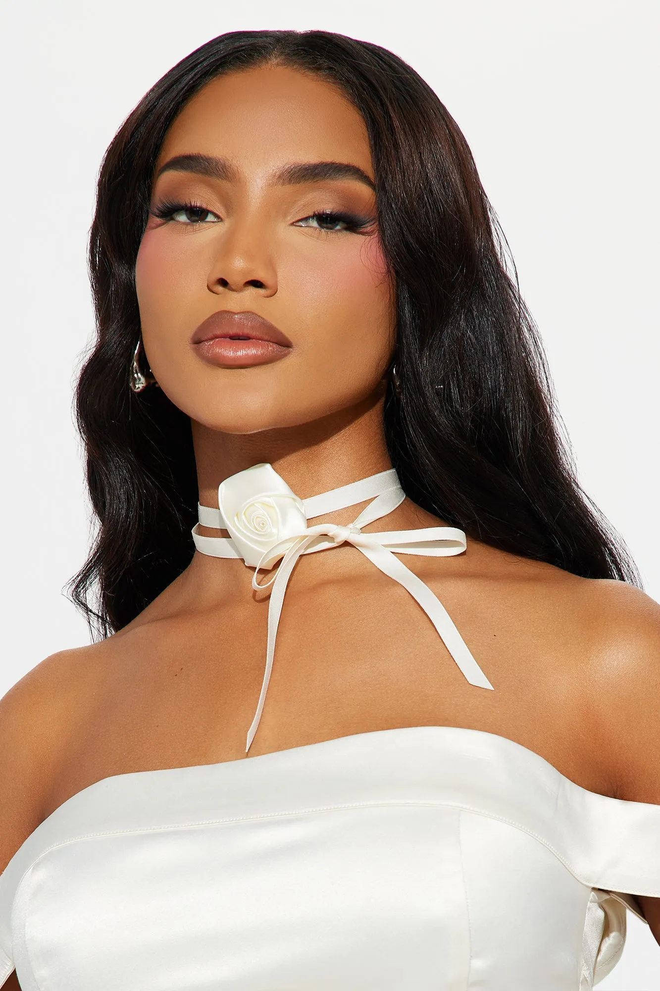 Cherie Rose Choker - Cream