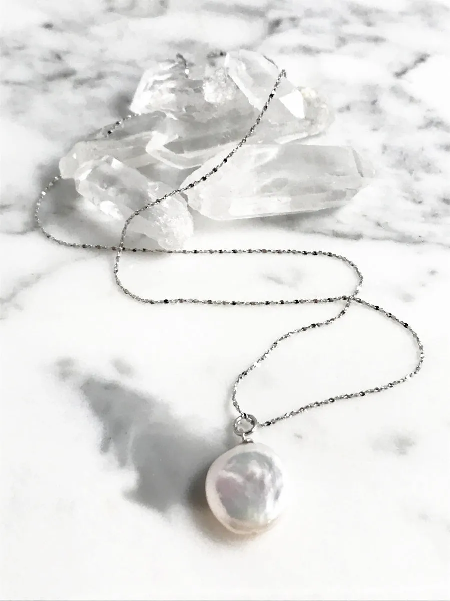 Coin Pearl Pendant Necklace