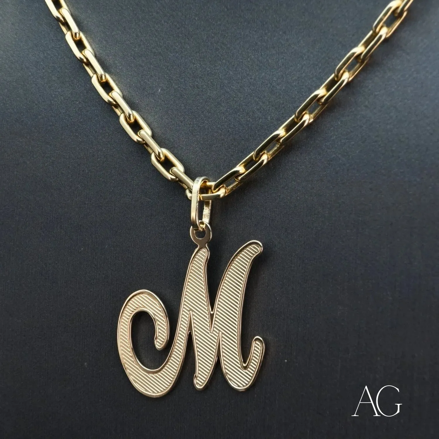 Elegant 18k Gold Letter M Pendant