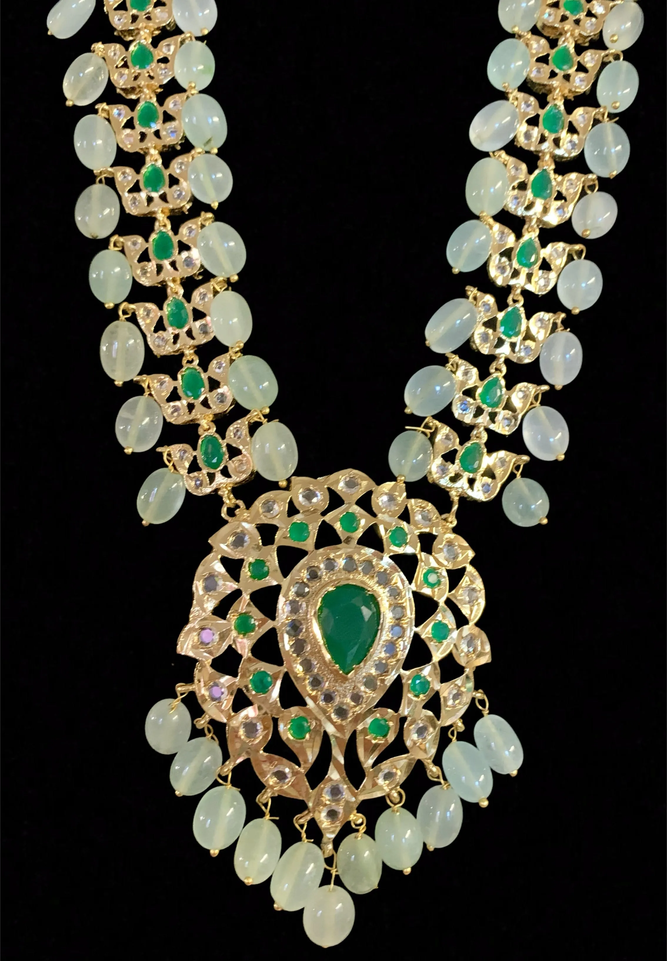 Hyderabadi asif jaahi haar in light green beads (SHIPS IN 4 WEEKS )