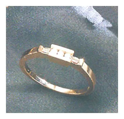 Marienbad 14k Gold and Diamond Ring