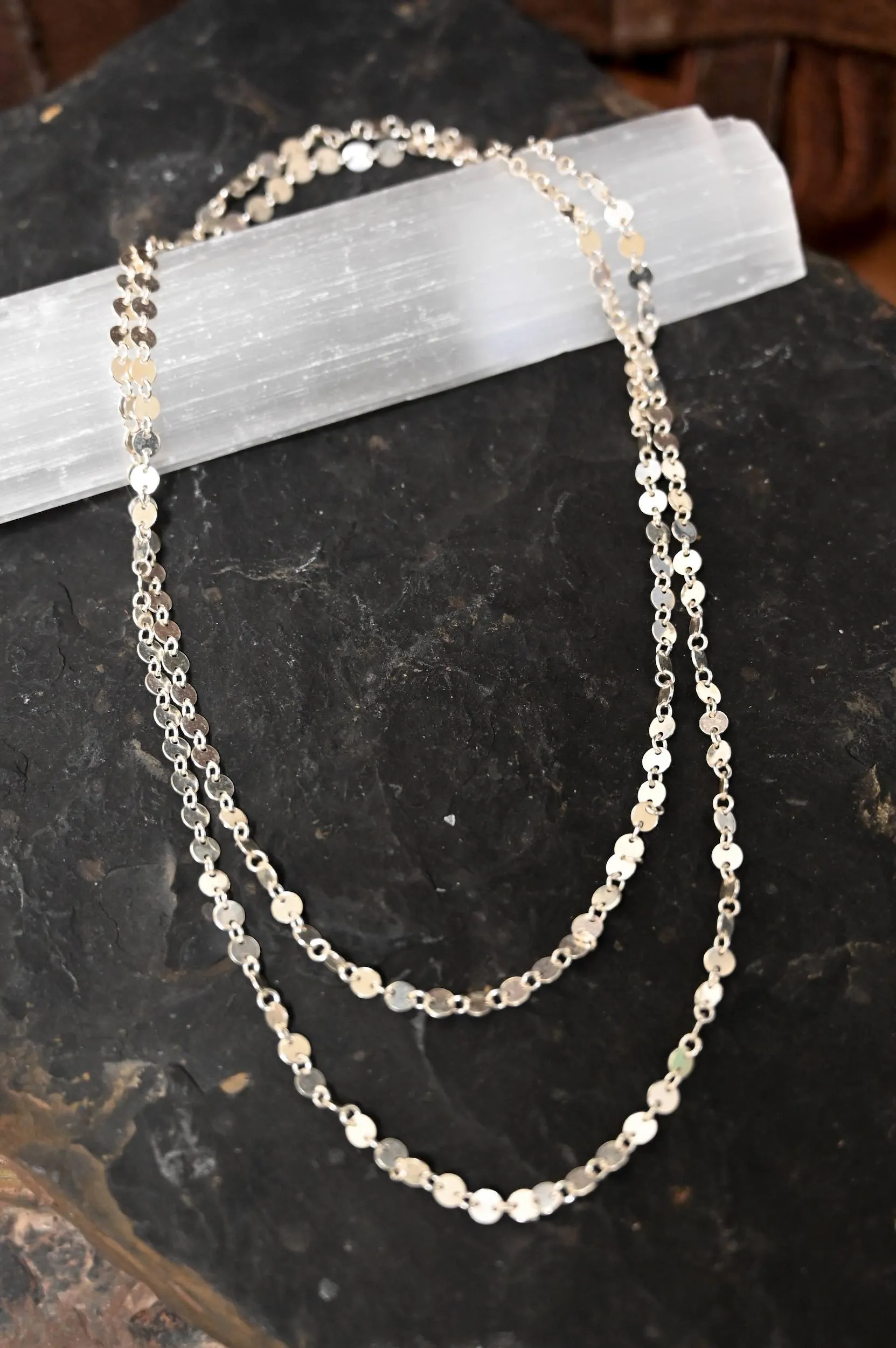 Elegant Silver Layered Necklace with Lining Detail